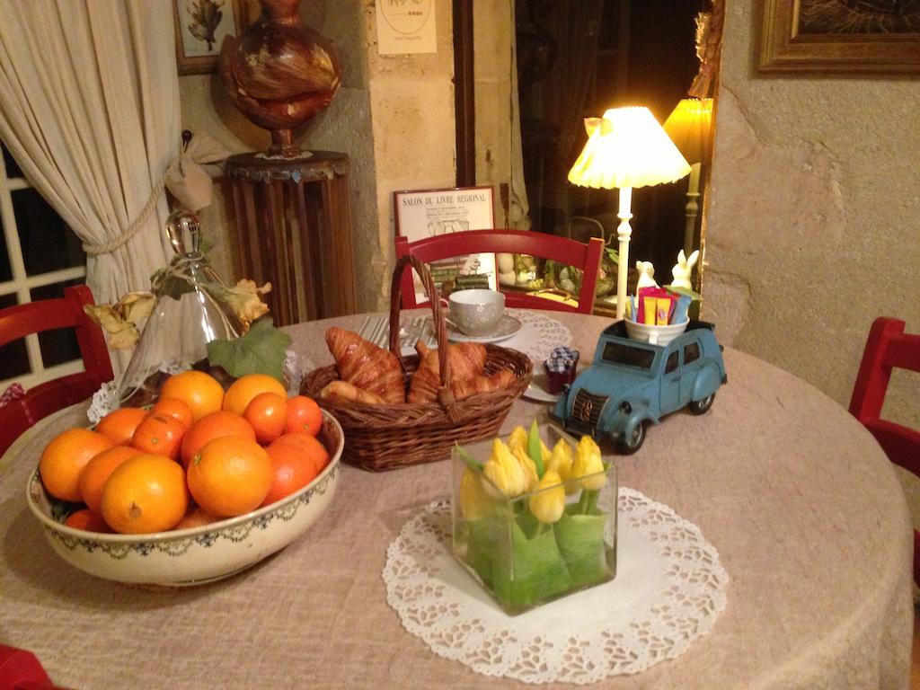 Le Lavoir Bed and Breakfast Châteauroux Eksteriør billede